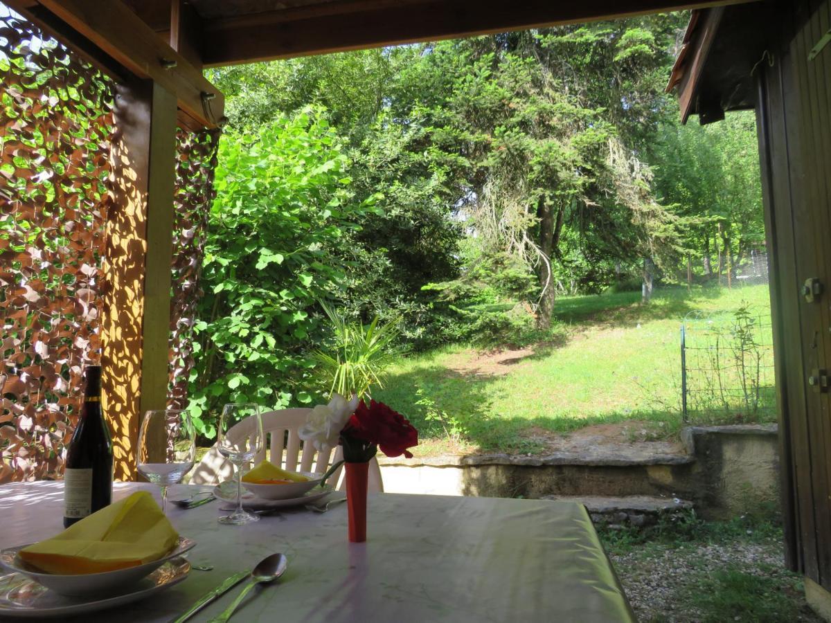 Petit Chalet Cosy Sarlat Exterior foto
